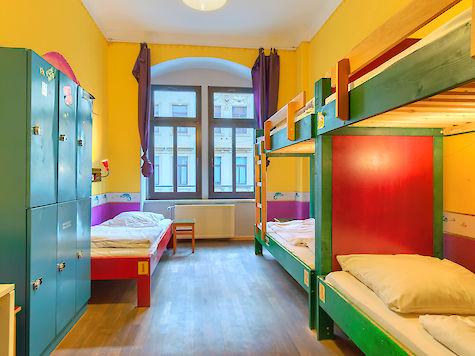5-Bed dormitory